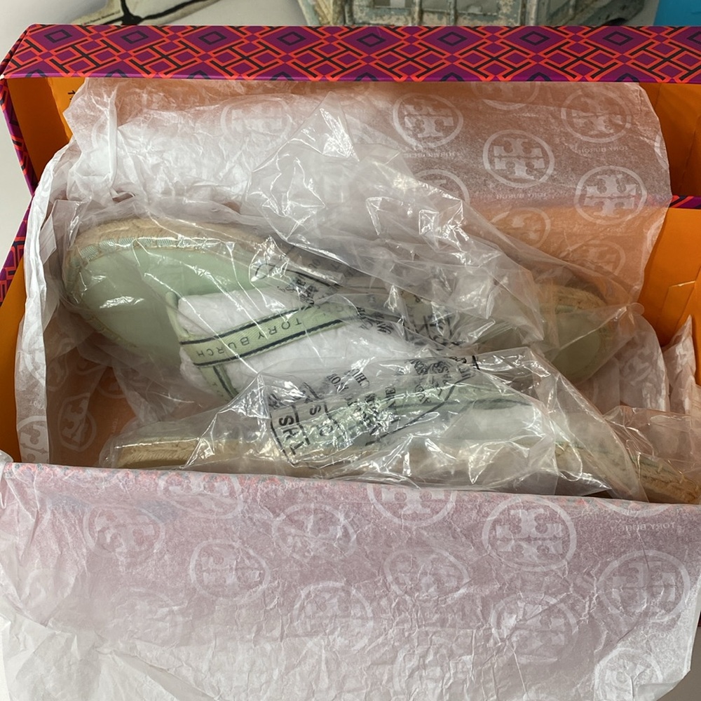 Tory Burch ribbon thong sandal 7.5 - Picture 6 of 6